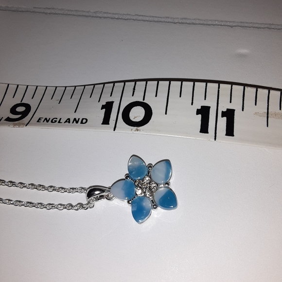 Avon Ring Size 8 and Necklace 10" Symbols of Spring Necklace & Ring Set - Picture 2 of 5